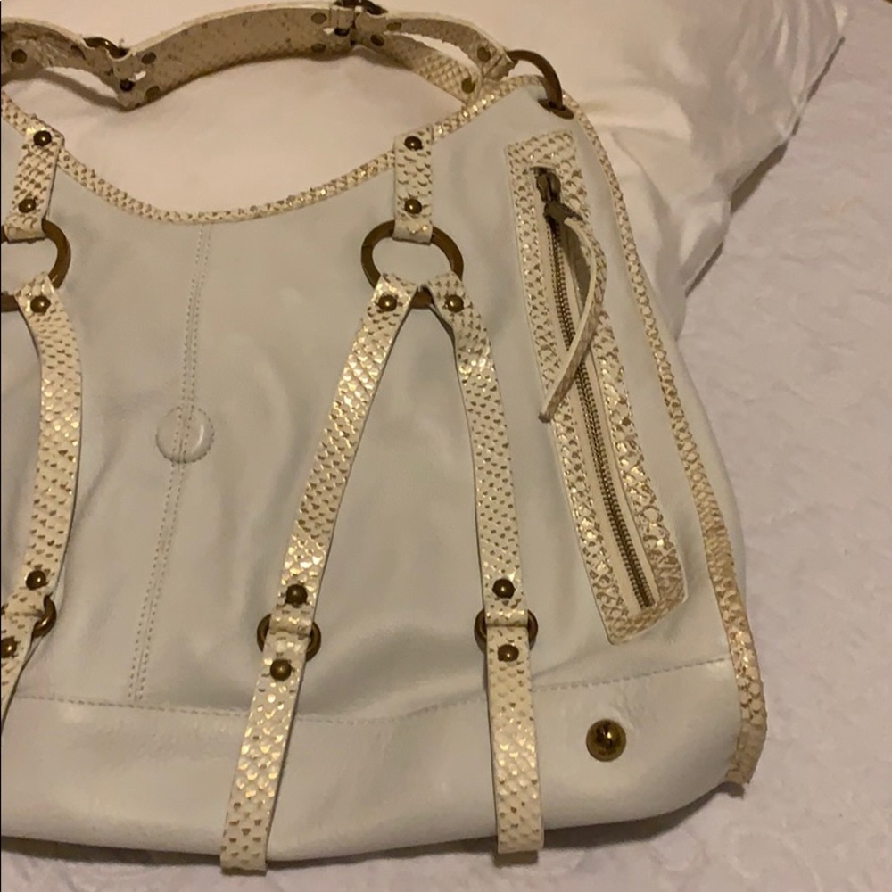 Purse - Picture 3 of 7